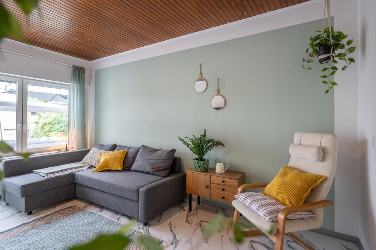 Wohlfuehlwohnung Mit 25 Qm Terrasse, Netflix Koblenz  Eksteriør billede