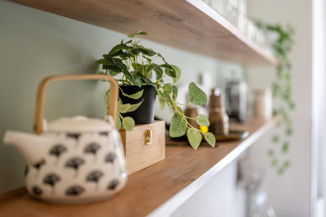 Wohlfuehlwohnung Mit 25 Qm Terrasse, Netflix Koblenz  Eksteriør billede