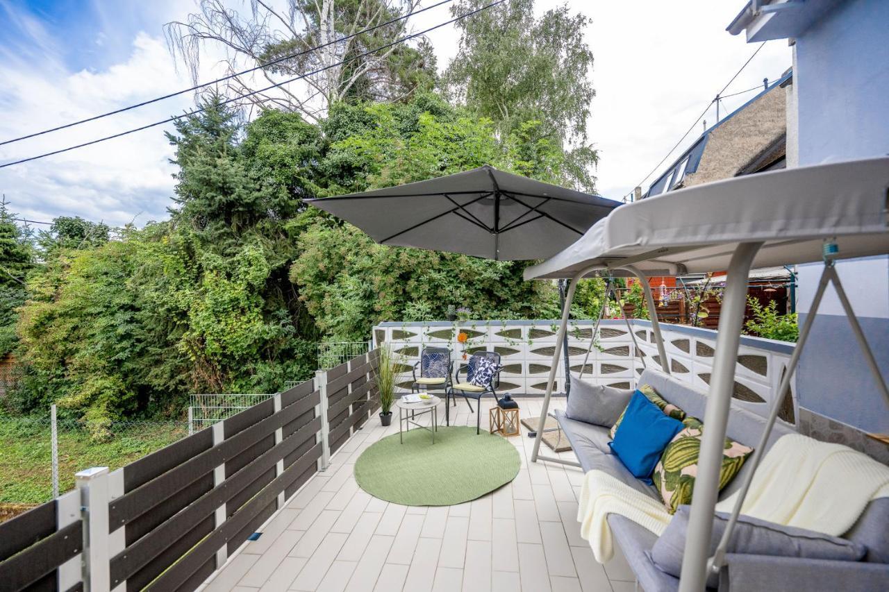 Wohlfuehlwohnung Mit 25 Qm Terrasse, Netflix Koblenz  Eksteriør billede